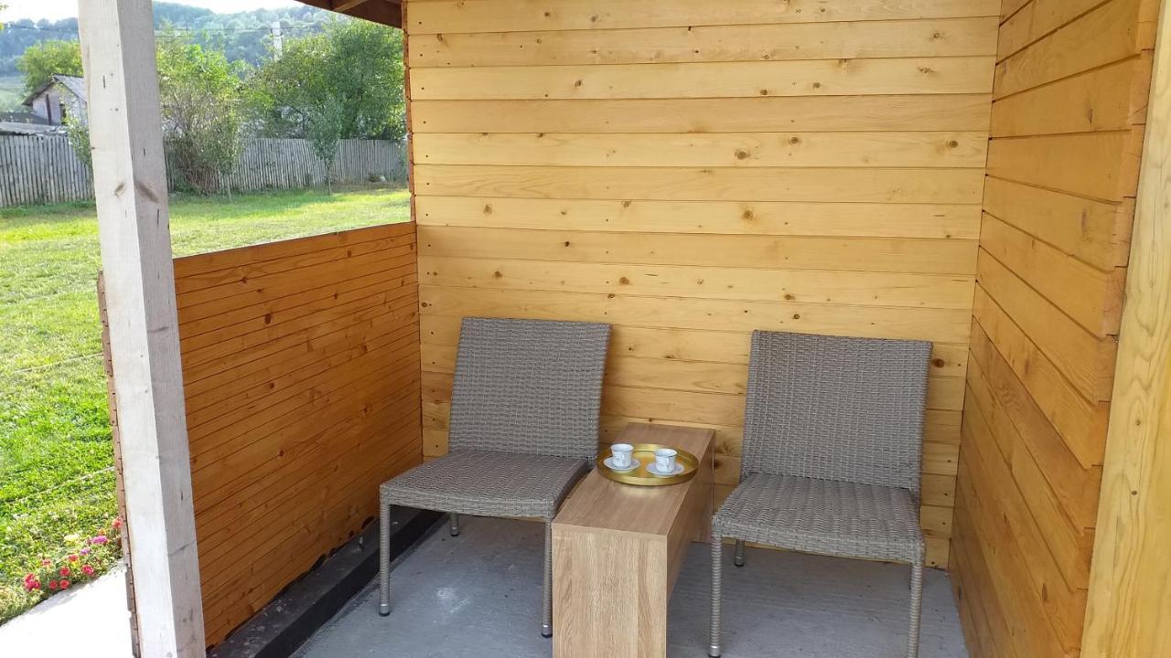 Вилла La Livada Valea Danului Экстерьер фото