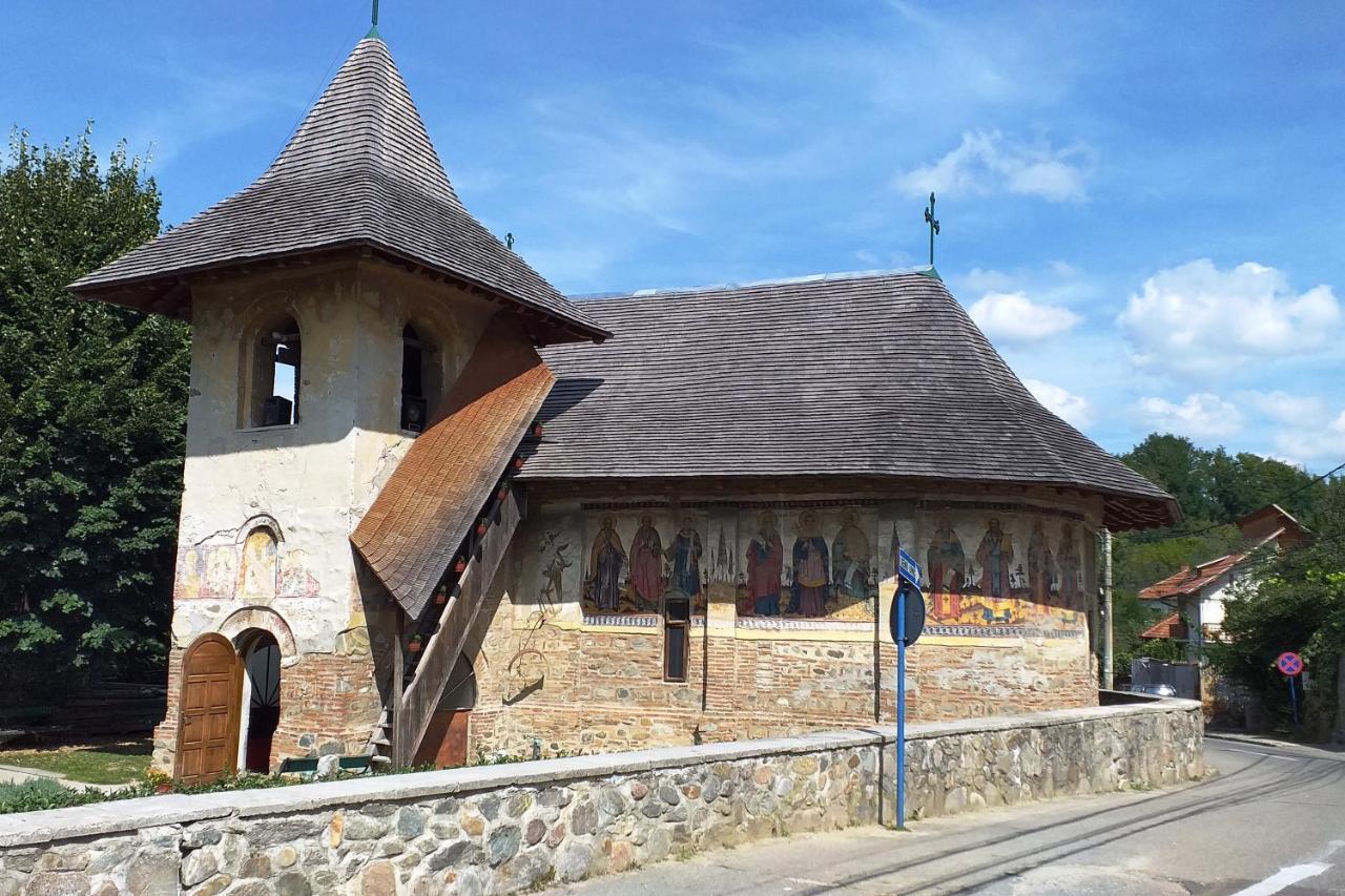Вилла La Livada Valea Danului Экстерьер фото